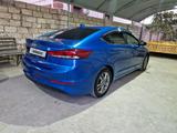 Hyundai Elantra 2015 года за 7 120 000 тг. в Актау – фото 2