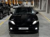 Toyota Camry 2018 годаүшін14 500 000 тг. в Караганда