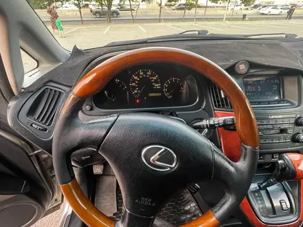 Lexus RX 300 2002 года за 5 700 000 тг. в Алматы – фото 17