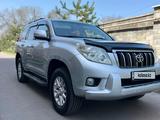 Toyota Land Cruiser Prado 2010 года за 14 000 000 тг. в Алматы – фото 2