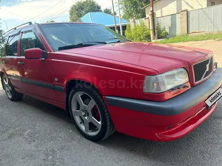 Volvo 850 1996 года за 3 200 000 тг. в Алматы