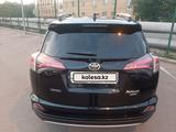 Toyota RAV4 2018 годаүшін13 000 000 тг. в Семей – фото 3