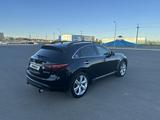 Infiniti QX70 2014 года за 11 700 000 тг. в Уральск – фото 3