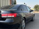 Hyundai Sonata 2006 годаfor3 200 000 тг. в Алматы – фото 5