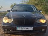 Mercedes-Benz C 200 2000 годаүшін2 400 000 тг. в Караганда