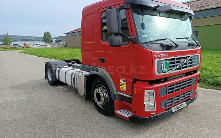 Volvo  FM 2008 годаfor8 600 000 тг. в Атбасар