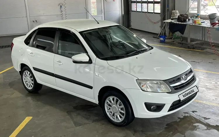 ВАЗ (Lada) Granta 2190 2016 года за 3 250 000 тг. в Уральск