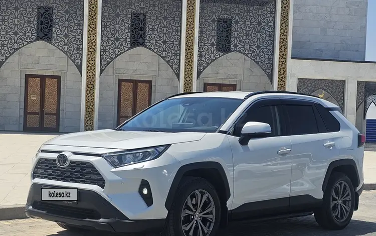 Toyota RAV4 2022 годаүшін15 200 000 тг. в Астана
