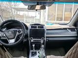 Toyota Camry 2014 года за 6 900 000 тг. в Шымкент – фото 2