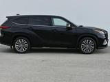 Toyota Highlander 2020 года за 25 500 000 тг. в Атырау – фото 4