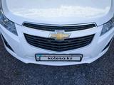 Chevrolet Cruze 2014 годаүшін4 500 000 тг. в Караганда – фото 4