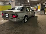 Mercedes-Benz E 320 1993 годаfor2 200 000 тг. в Алматы – фото 3