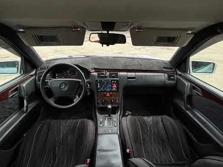 Mercedes-Benz E 280 1996 года за 2 600 000 тг. в Астана – фото 3