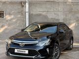 Toyota Camry 2017 годаүшін5 500 000 тг. в Сарыагаш