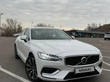 Volvo S60 2022 года за 14 000 000 тг. в Алматы