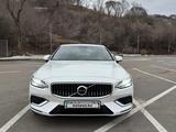 Volvo S60 2022 года за 14 000 000 тг. в Алматы – фото 3
