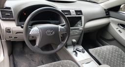 Toyota Camry 2011 годаүшін5 800 000 тг. в Актобе – фото 2