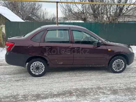 ВАЗ (Lada) Granta 2190 2013 года за 2 000 000 тг. в Алматы – фото 8