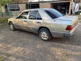 Mercedes-Benz E 230 1990 годаfor1 000 000 тг. в Тараз – фото 2