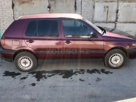 Volkswagen Golf 1994 года за 1 500 000 тг. в Костанай – фото 4