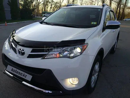 Toyota RAV4 2015 года за 12 300 000 тг. в Алматы – фото 27