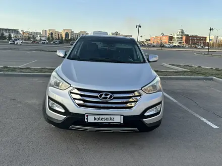 Hyundai Santa Fe 2013 года за 5 500 000 тг. в Астана – фото 2