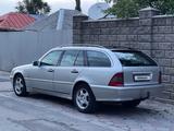 Mercedes-Benz C 240 1998 года за 3 000 000 тг. в Алматы – фото 4