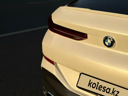 BMW X6 2021 года за 35 000 000 тг. в Астана – фото 3