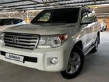 Toyota Land Cruiser 2014 годаүшін25 700 000 тг. в Алматы
