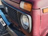 ВАЗ (Lada) Lada 2121 1996 годаүшін1 300 000 тг. в Усть-Каменогорск – фото 4