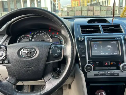 Toyota Camry 2014 года за 9 200 000 тг. в Караганда – фото 19