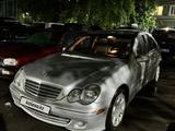 Mercedes-Benz C 320 2004 года за 4 350 000 тг. в Астана – фото 3