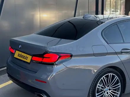 BMW 520 2021 года за 22 999 000 тг. в Астана – фото 16