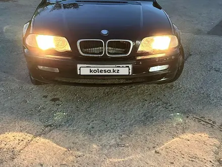 BMW 316 2001 года за 2 500 000 тг. в Актау