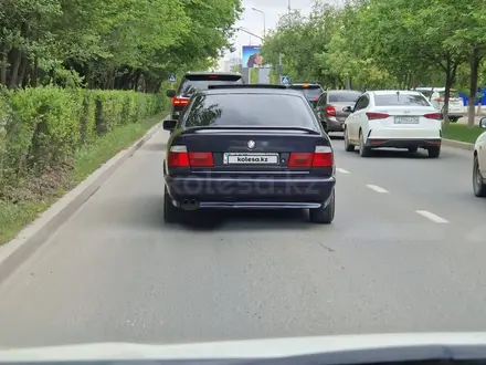 BMW 525 1993 года за 2 700 000 тг. в Атырау – фото 4