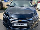 Chevrolet Onix 2023 года за 5 900 000 тг. в Уральск – фото 3