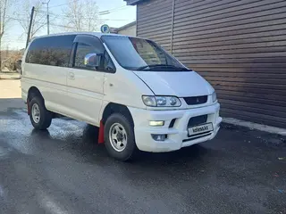 Mitsubishi Delica
