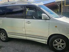 Toyota Town Ace Noah, 2000