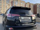 Toyota RAV4 2018 года за 14 000 000 тг. в Астана – фото 4