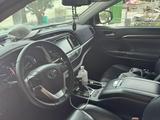 Toyota Highlander 2014 года за 15 400 000 тг. в Кызылорда – фото 2