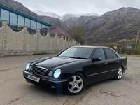 Mercedes-Benz E 320 2001 годаfor5 500 000 тг. в Шымкент