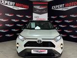 Toyota RAV4 2021 года за 16 500 000 тг. в Атырау