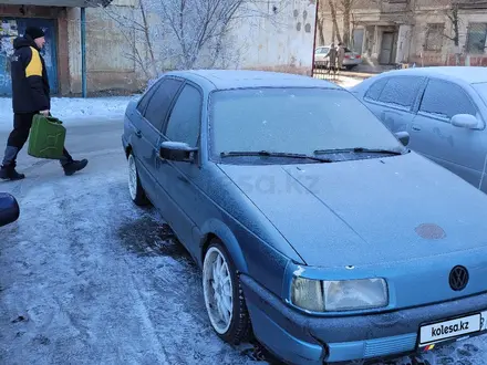 Volkswagen Passat 1990 года за 1 500 000 тг. в Сатпаев – фото 2