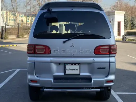 Mitsubishi Delica 2005 года за 7 600 000 тг. в Алматы – фото 5