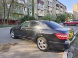 Mercedes-Benz E 250 2010 годаүшін8 000 000 тг. в Семей – фото 2