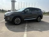 Hyundai Santa Fe 2020 года за 10 800 000 тг. в Шымкент