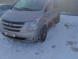 Hyundai Starex 2011 года за 7 500 000 тг. в Астана – фото 2