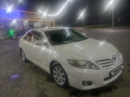 Toyota Camry 2010 года за 5 500 000 тг. в Тараз