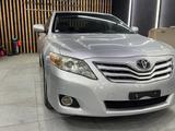 Toyota Camry 2009 года за 8 900 000 тг. в Алматы