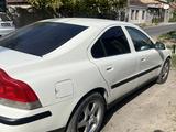Volvo S60 2002 года за 2 300 000 тг. в Тараз – фото 2